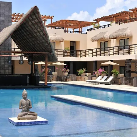 Aldea Thai 222